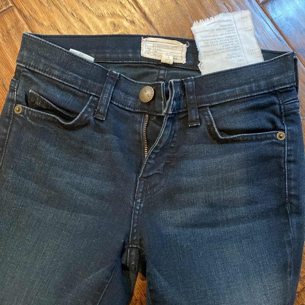 Jeans - Picture 2 of 5